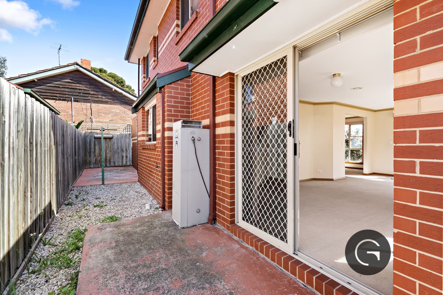 1/33 North Road, Newport, Newport - Image 1