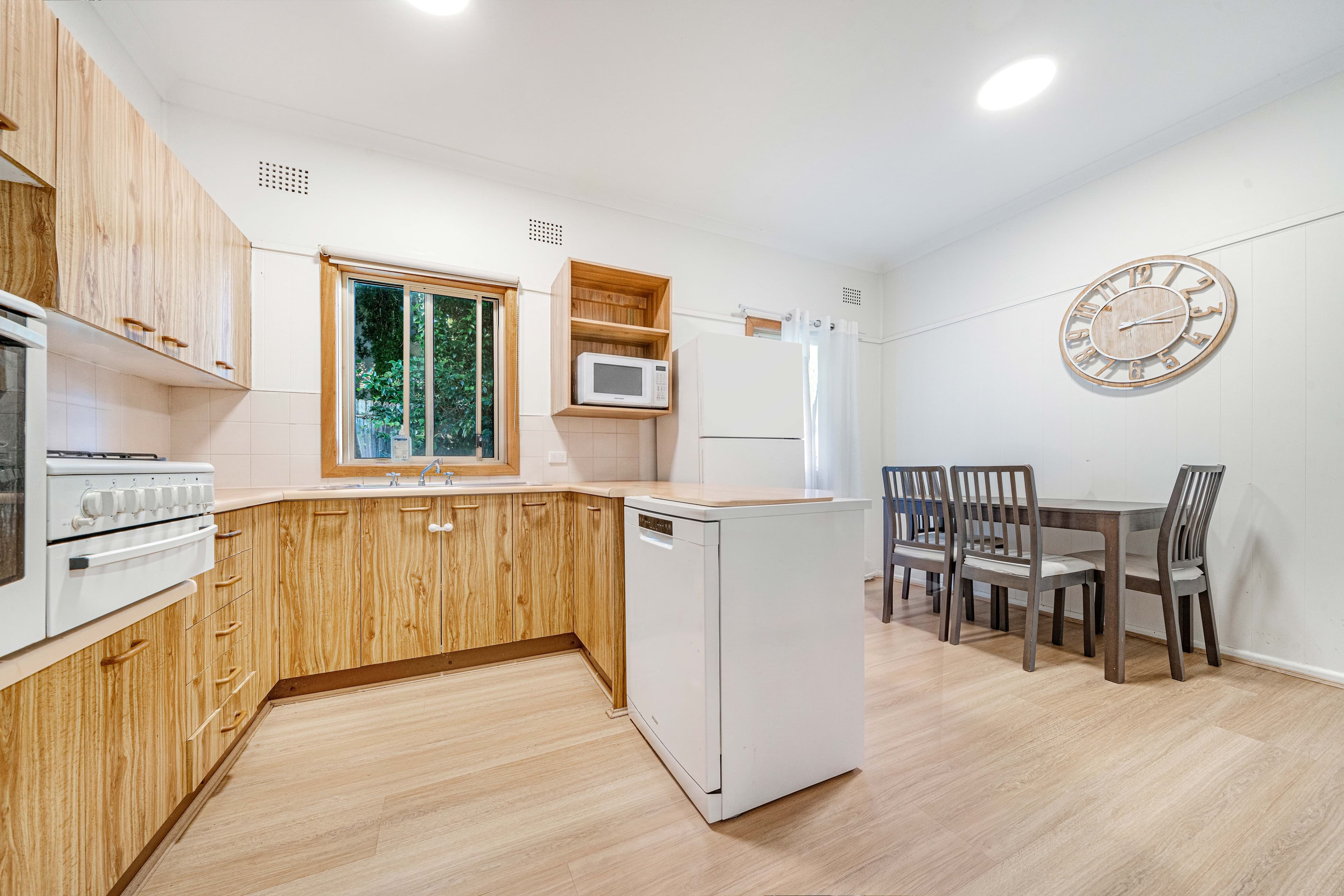 2 Galen Avenue, Hornsby, NSW, 2077, Hornsby - Thumbnail 2