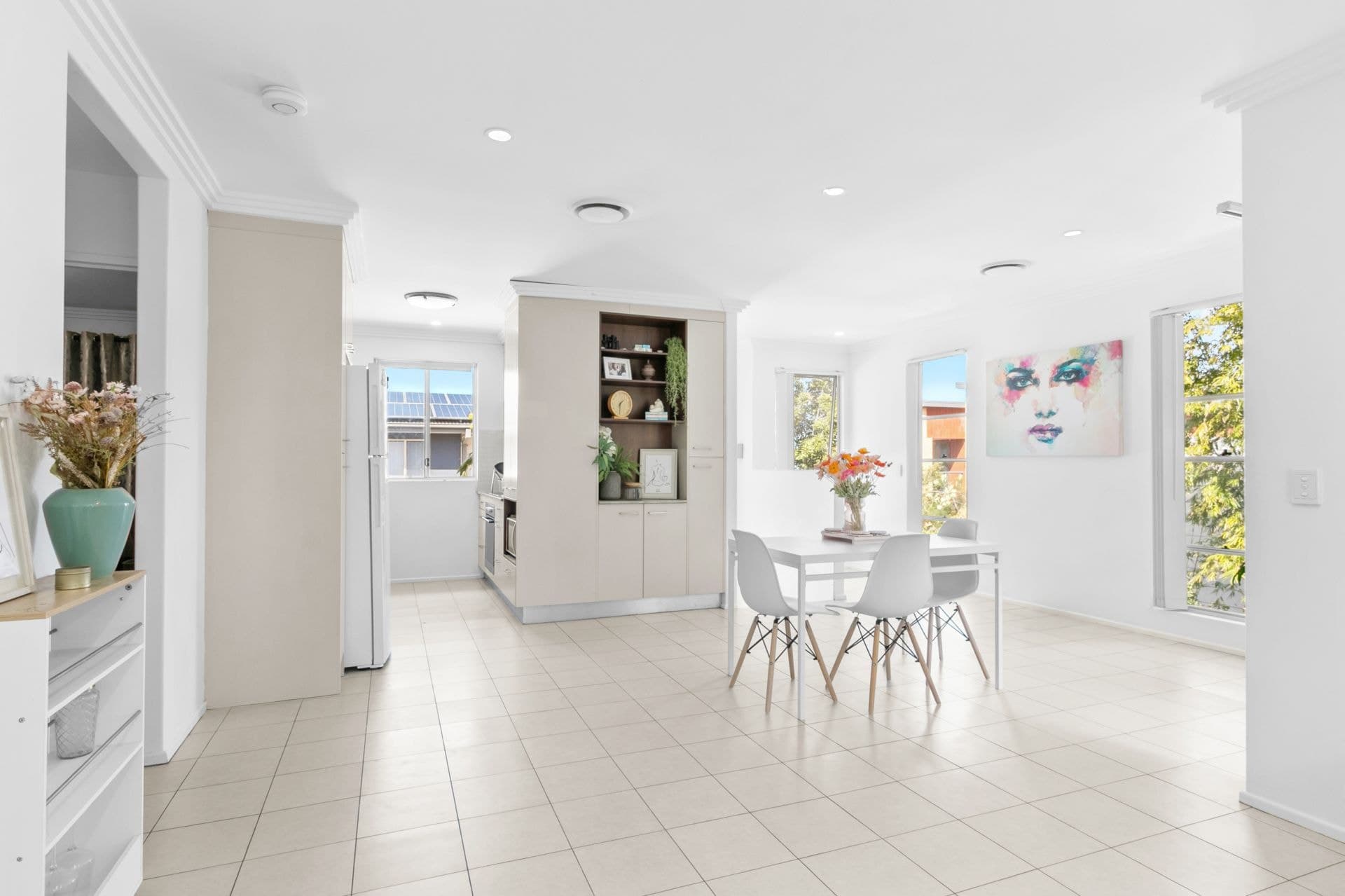 7/4 Locke Street, Southport, Southport - Thumbnail 6