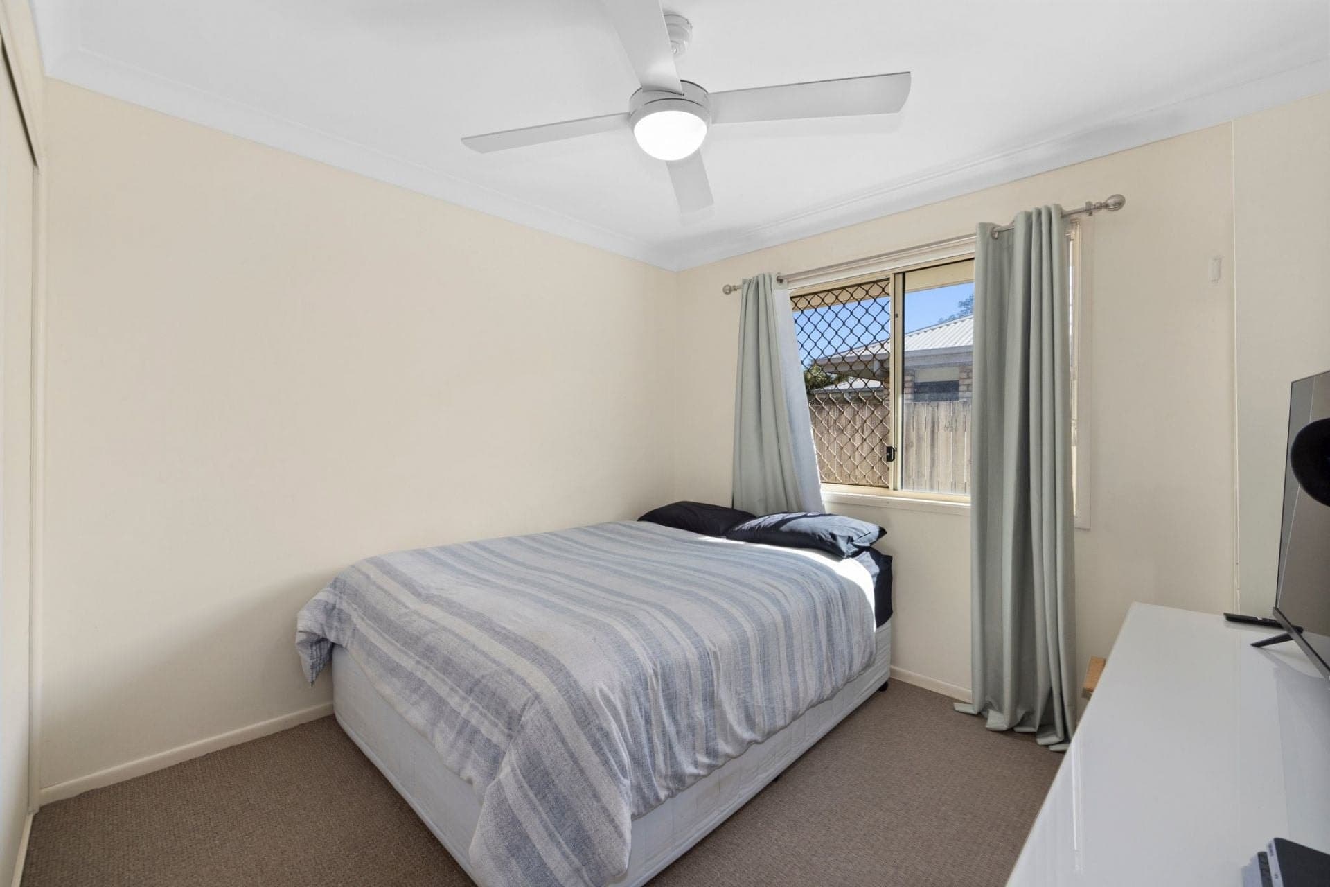 25 Easy Street, Loganholme, Loganholme - Image 1