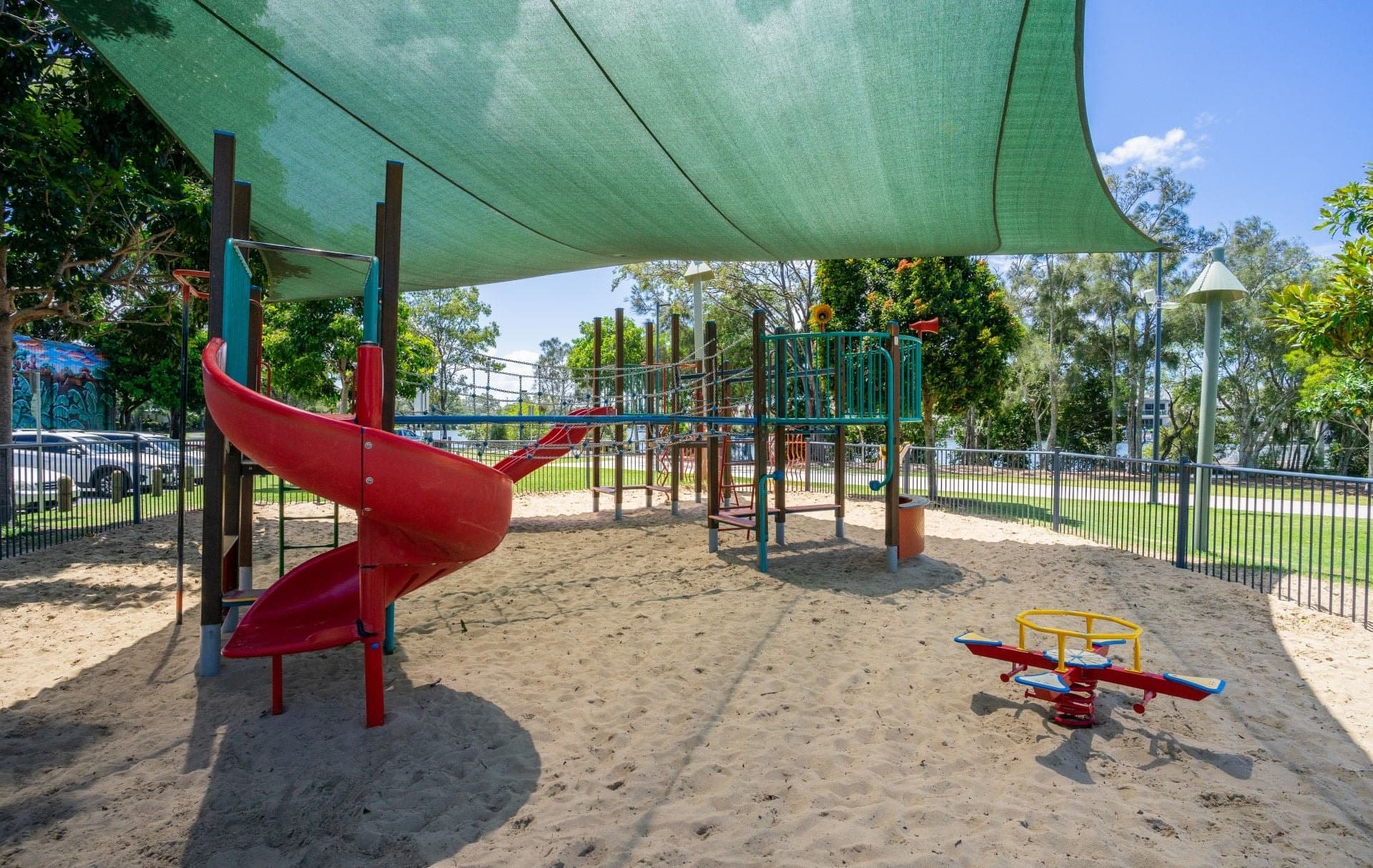 1/4 Kalyan Street, Surfers Paradise, Surfers Paradise - Image 1