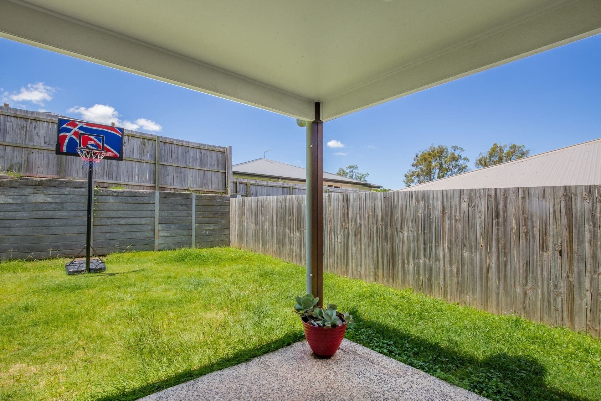 4 Panda Street, Dakabin, Dakabin - Image 1