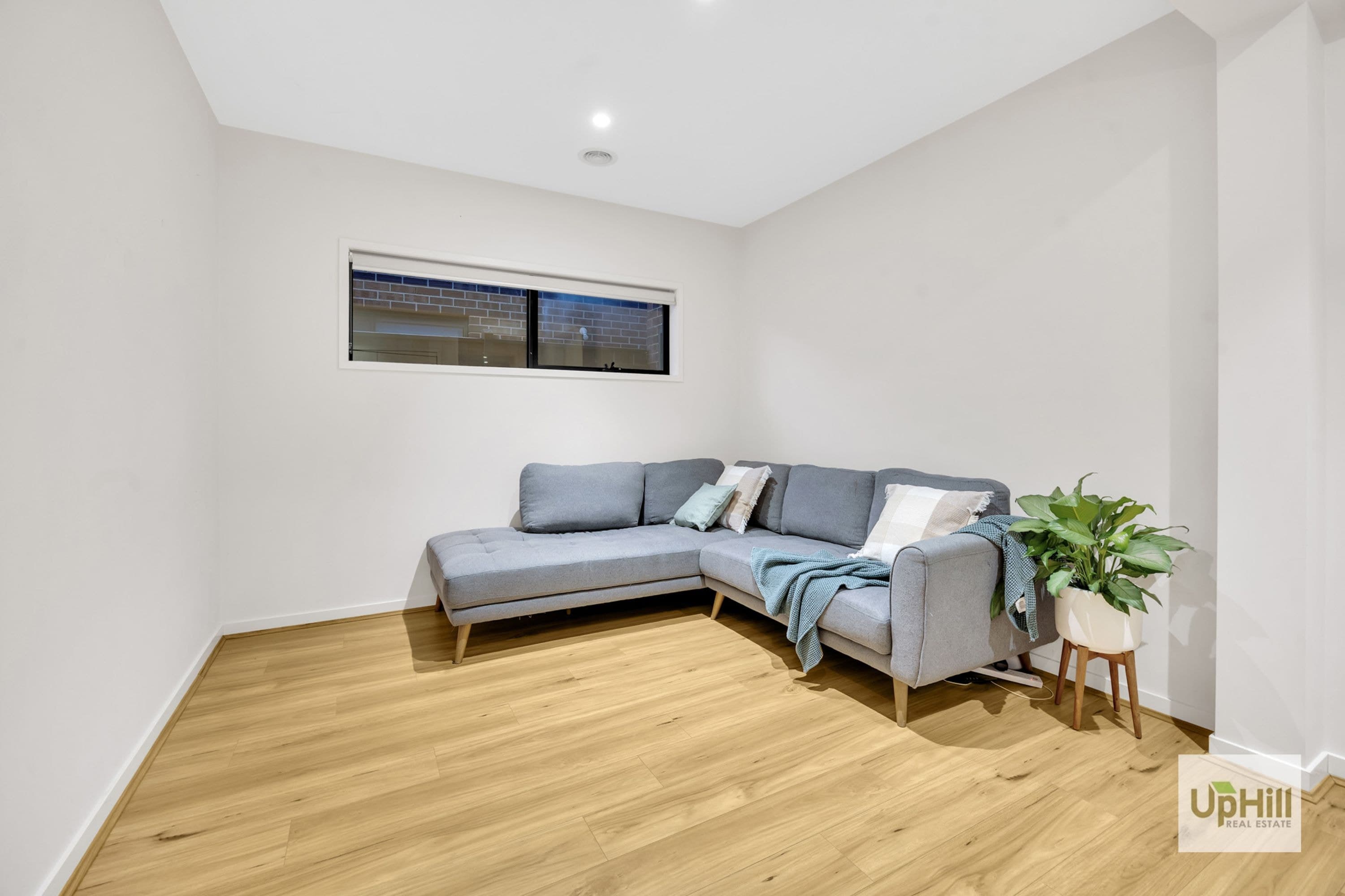 59 Swindale Way, Clyde North - Thumbnail 4