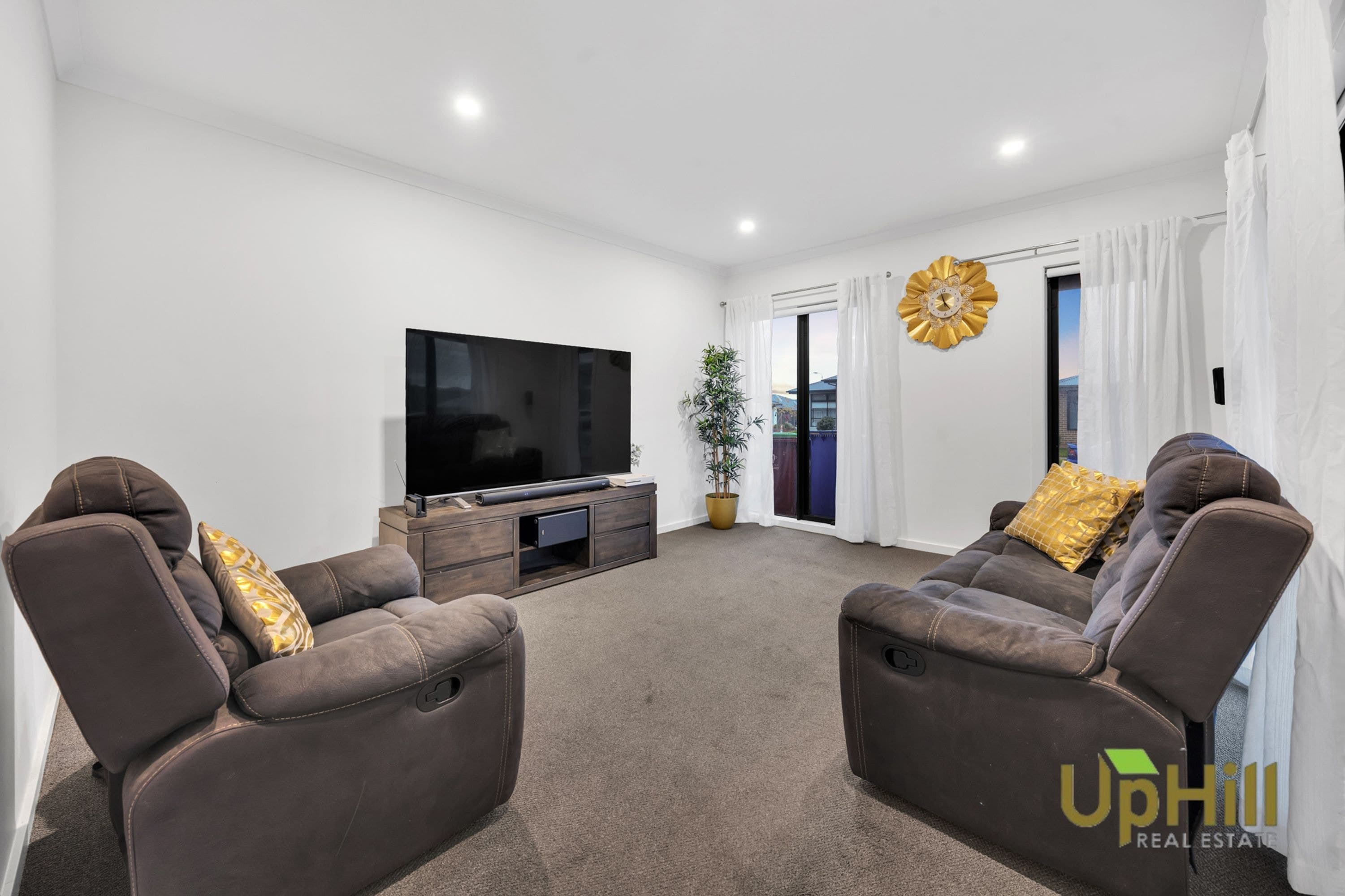 122 Yaralla Circuit, Clyde - Thumbnail 3