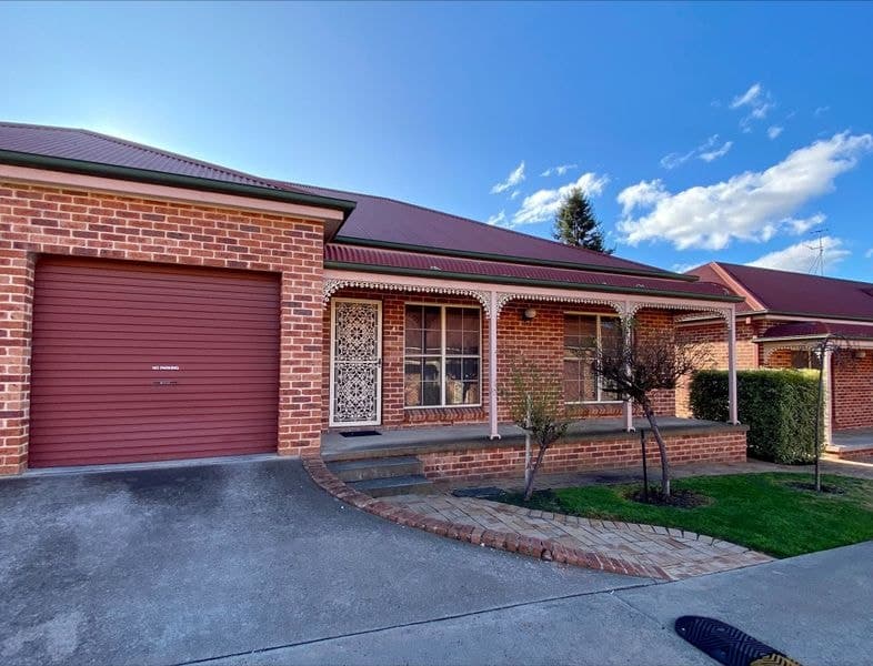 4/84 Lambert, Bathurst NSW 2795, Bathurst - Image 1