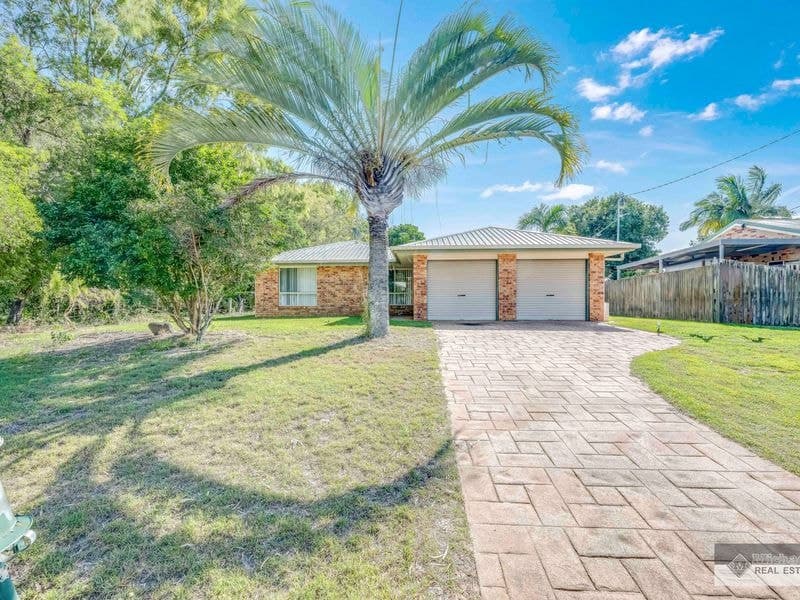 14 Olive Drive, Moore Park Beach, Moore Park Beach - Thumbnail 2