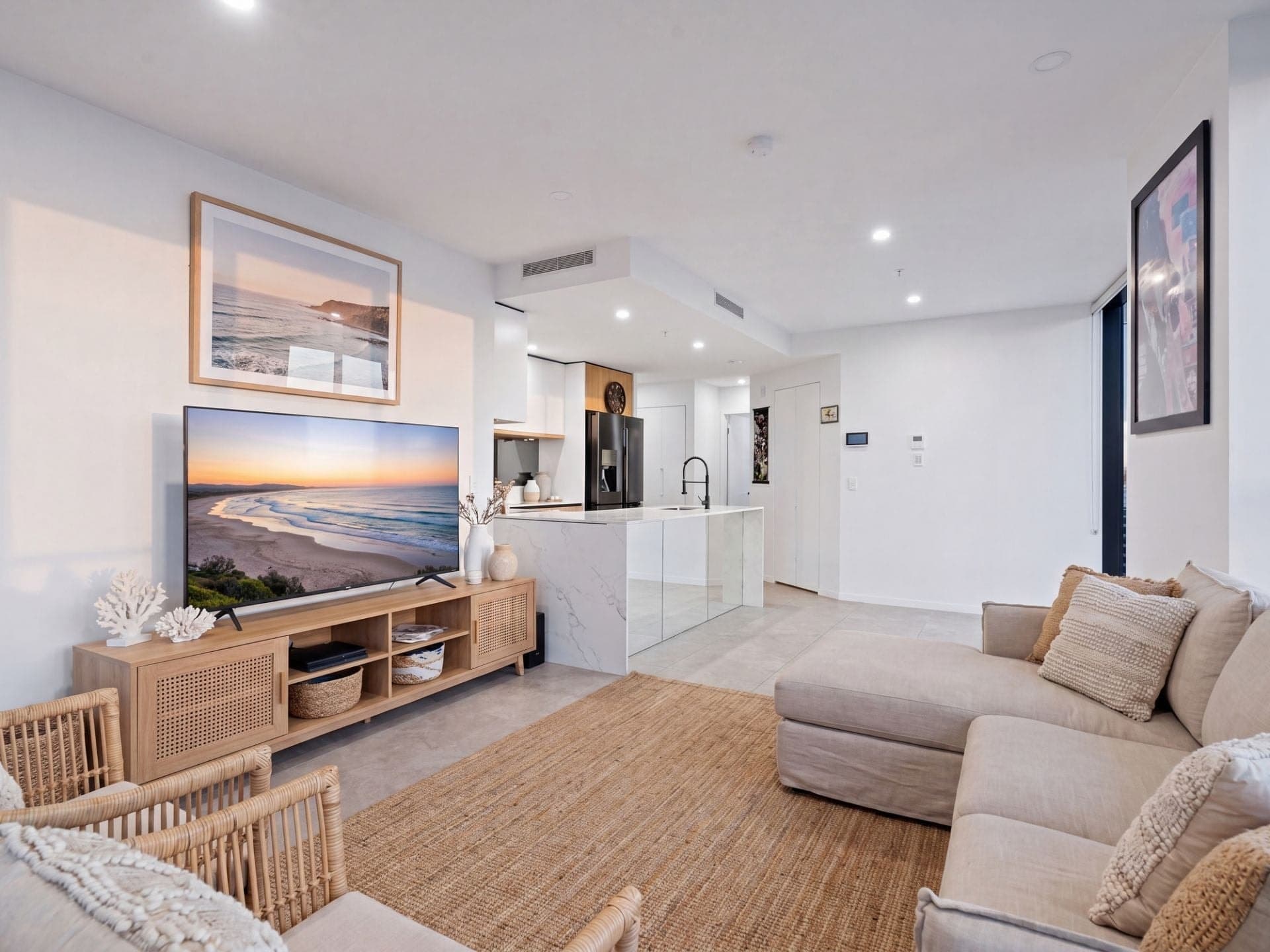1104/28-30 Second Avenue, Broadbeach - Thumbnail 5