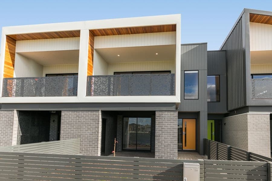 4 Helmsman Walk, Point Cook VIC 3030, Point Cook - Image 1