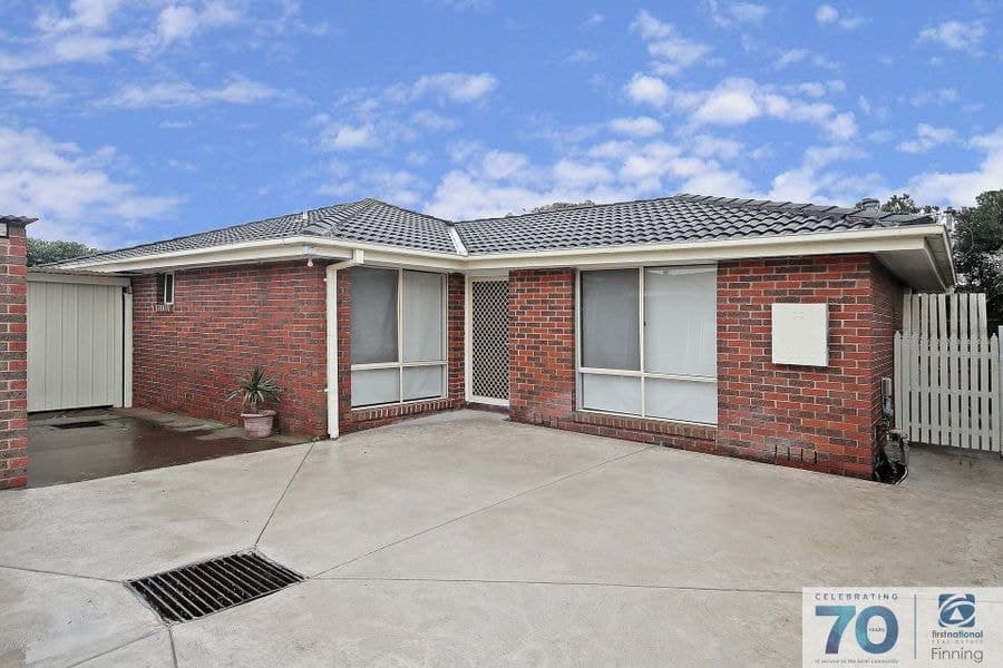 2/25 Rouse Street, Cranbourne VIC 3977, Cranbourne - Image 1