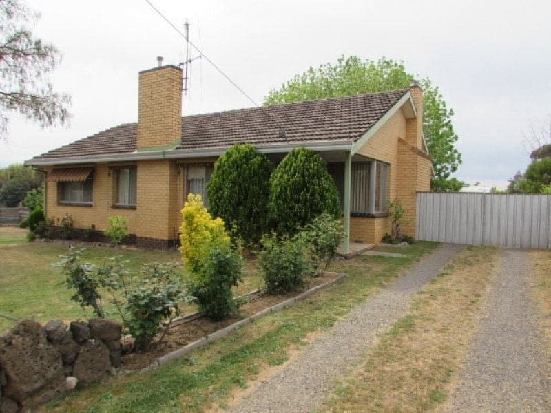 25 Wheeler Street, Castlemaine, Castlemaine - Image 1