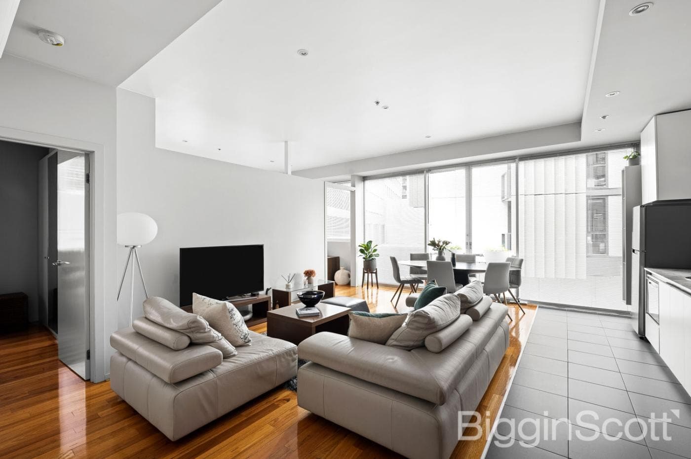 309/320 St Kilda Road, Southbank, VIC, Southbank - Image 1