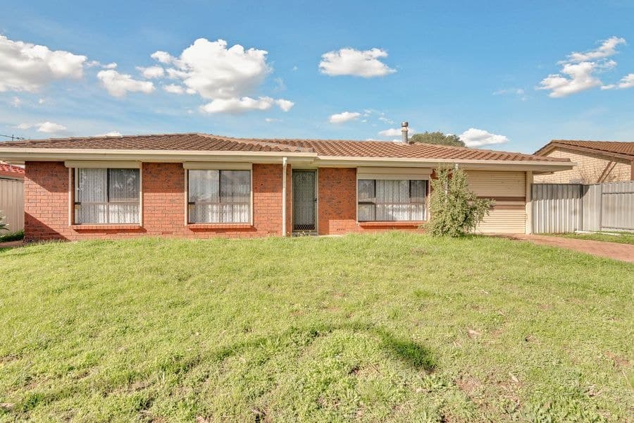 8 Oak Avenue, Burton SA 5110, Burton - Image 1