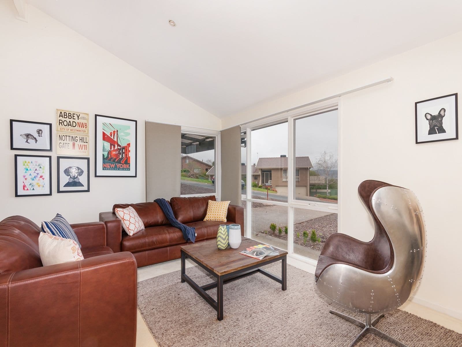 2 Hyne Place, Fadden ACT 2904, Fadden - Thumbnail 4