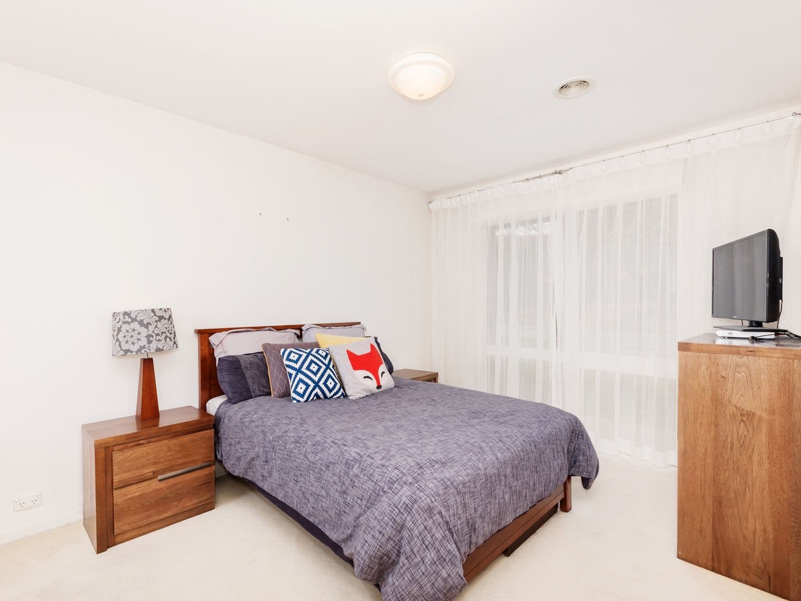 2 Hyne Place, Fadden ACT 2904, Fadden - Thumbnail 6