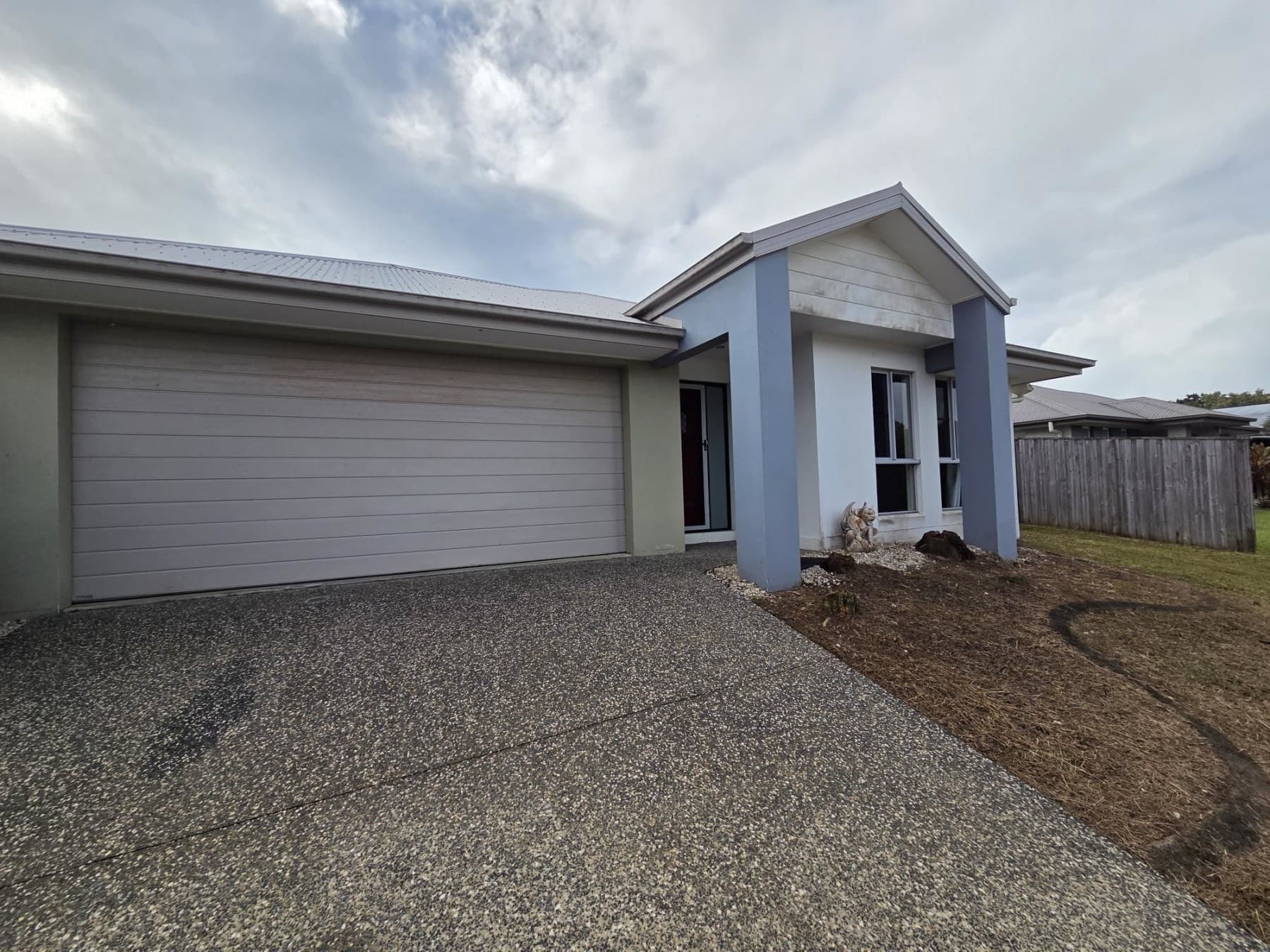 46 Newport Parade,
											BLACKS BEACH, Blacks Beach - Image 1