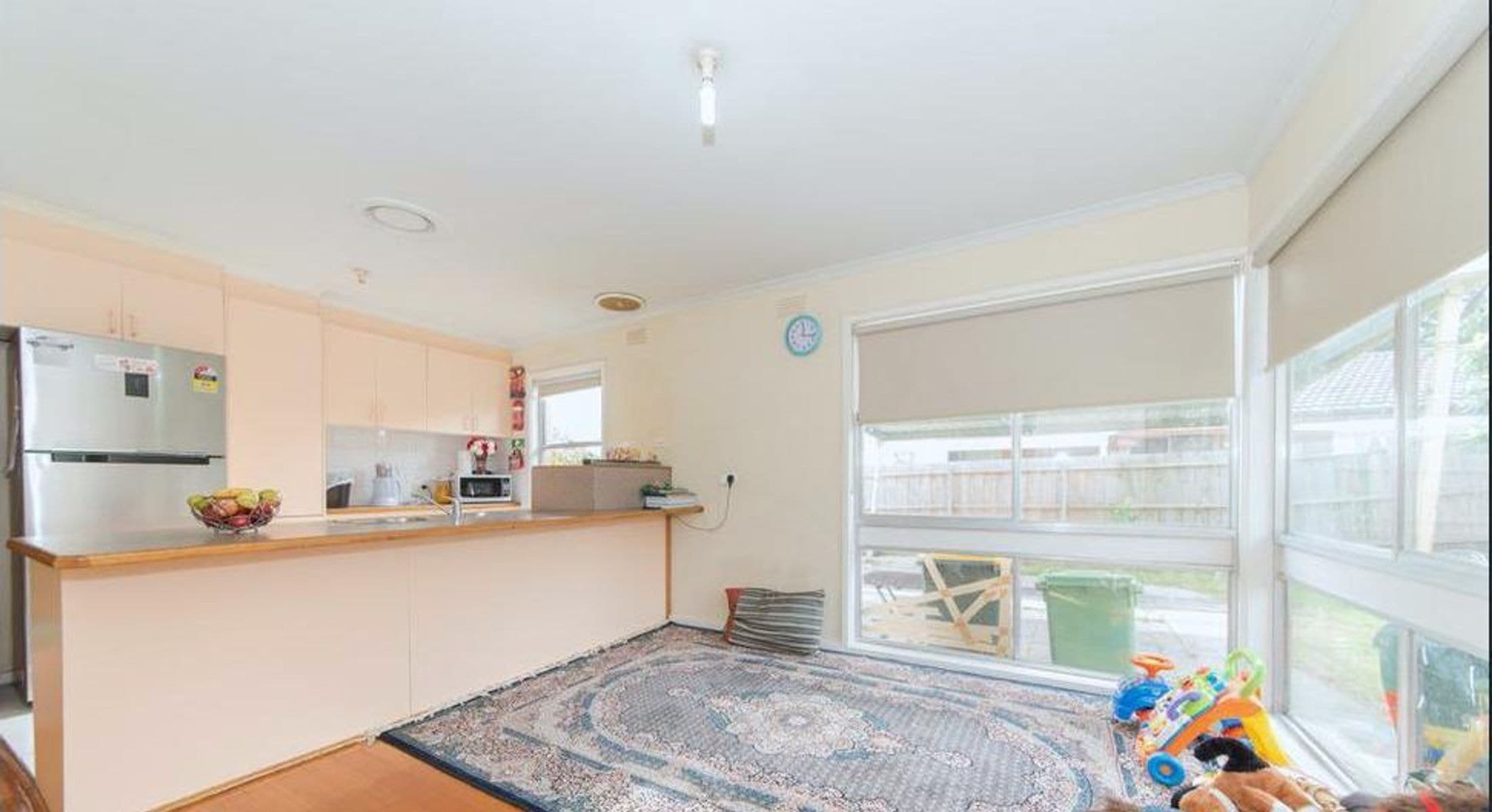 8 Lubeck Court, Meadow Heights VIC 3048, Meadow Heights - Thumbnail 2