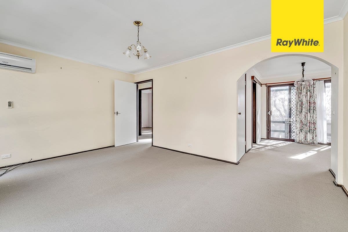 4 Burdon Place, Holt ACT 2615, Holt - Thumbnail 2