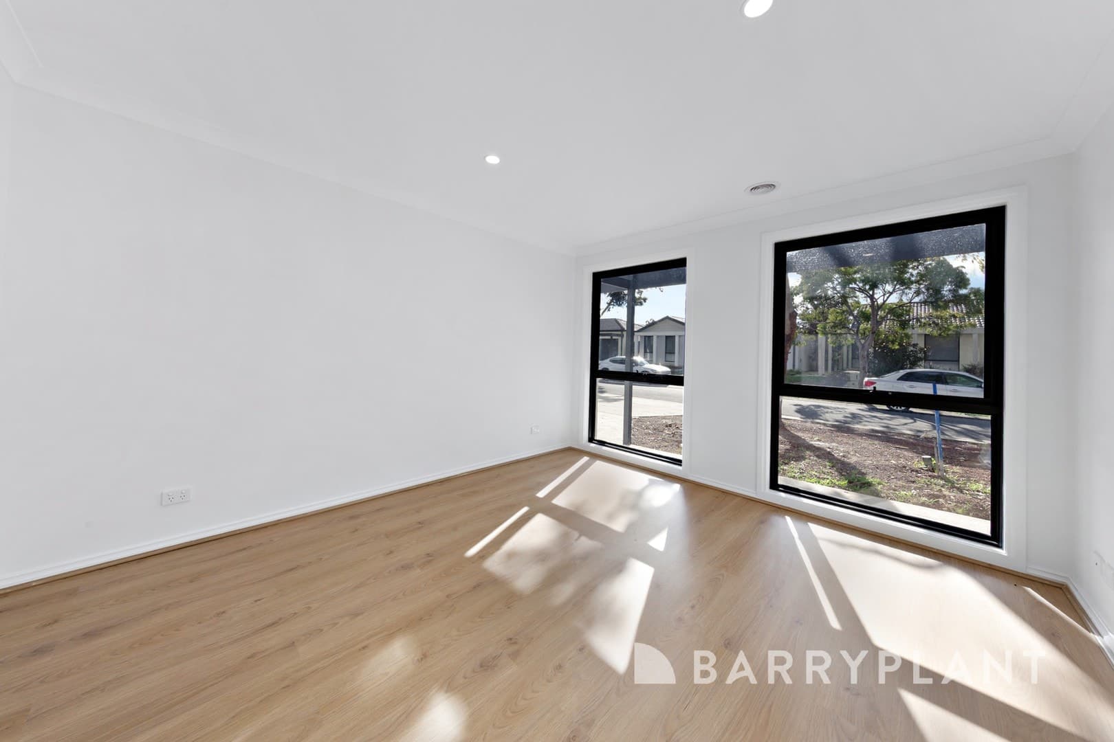 11 Florida Court, Burnside Heights, VIC 3023, Burnside Heights - Thumbnail 8