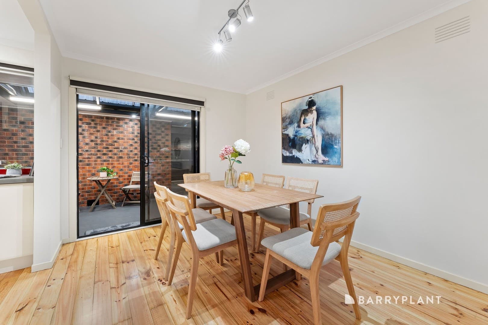 14 Carisbrooke Court, Wantirna, VIC 3152, Wantirna - Thumbnail 4