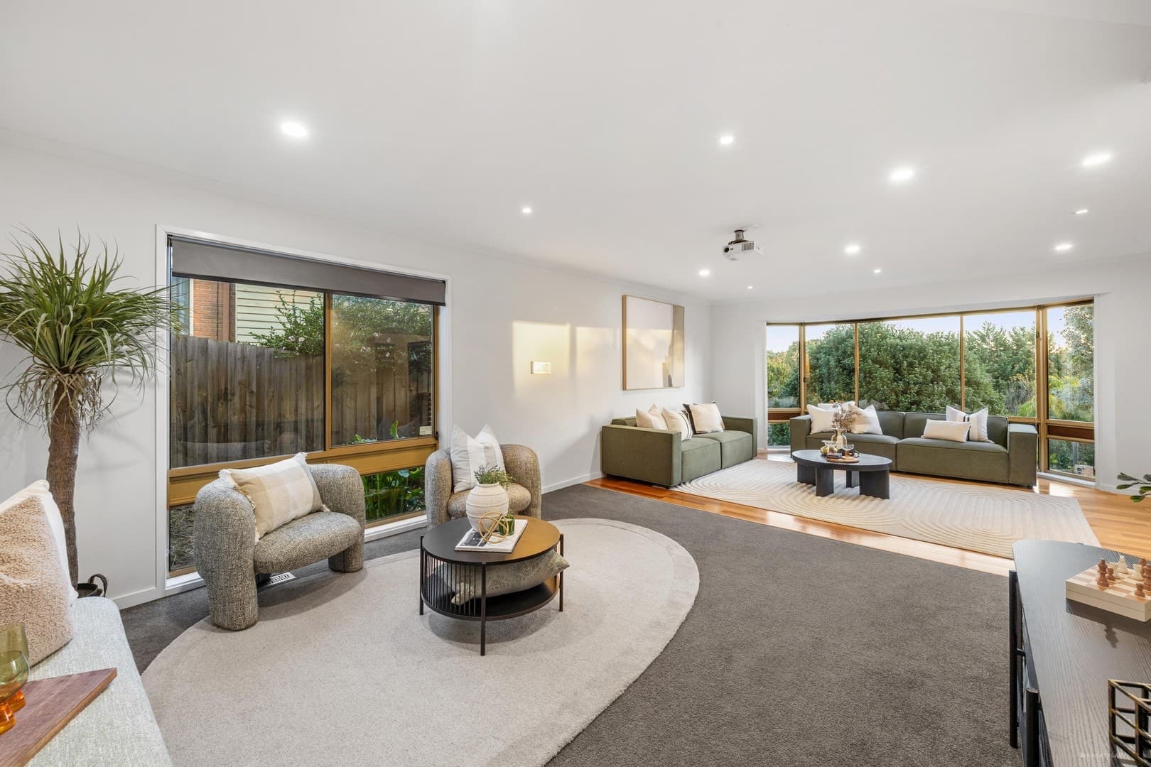 4 Falconhurst Court, Eltham, VIC 3095, Eltham - Thumbnail 3
