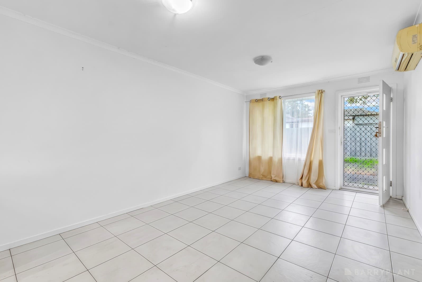 4/10 Carder Avenue, Seaford, VIC 3198, Seaford - Thumbnail 2