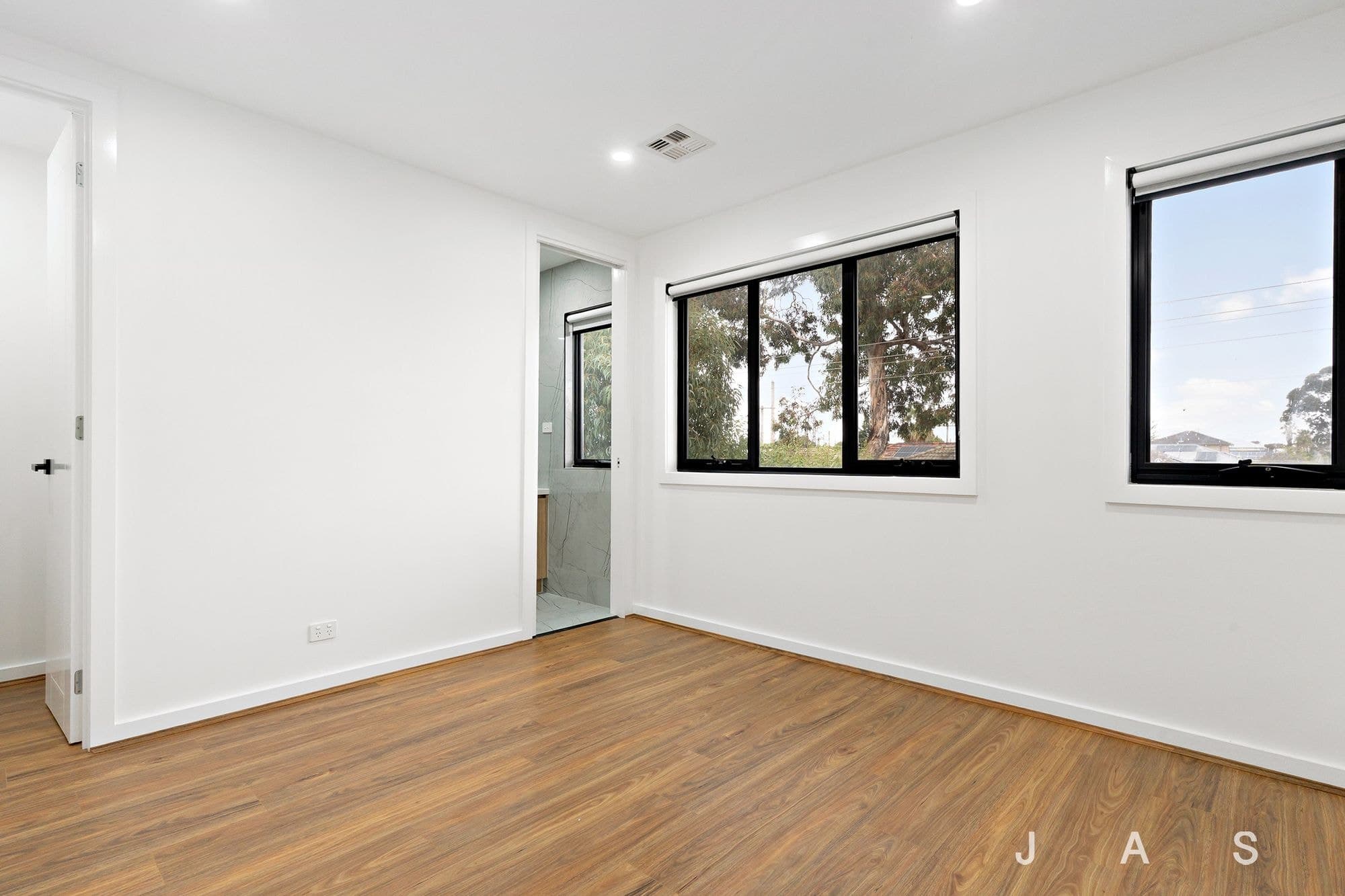 2B Second Avenue Altona North VIC, Altona North - Thumbnail 8