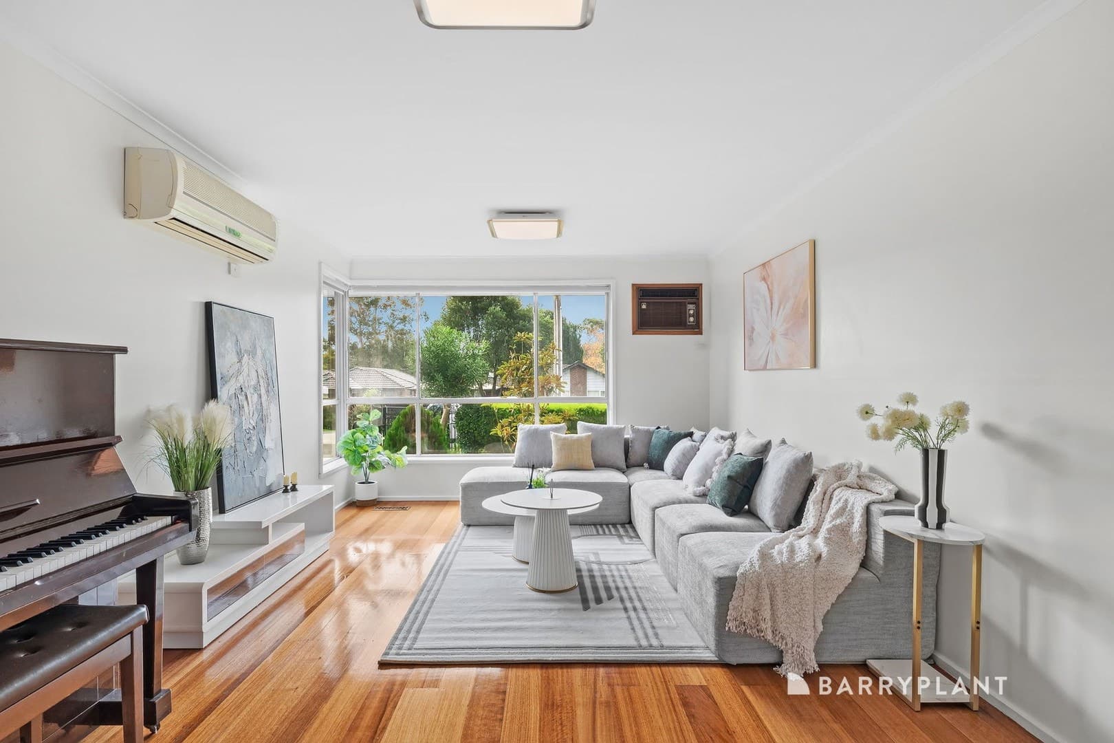 10 Dalpura Drive, Bayswater, VIC 3153, Bayswater - Thumbnail 2