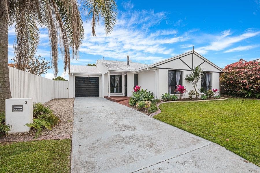 3 Bluefin Court, Sandstone Point QLD 4511, Sandstone Point - Image 1
