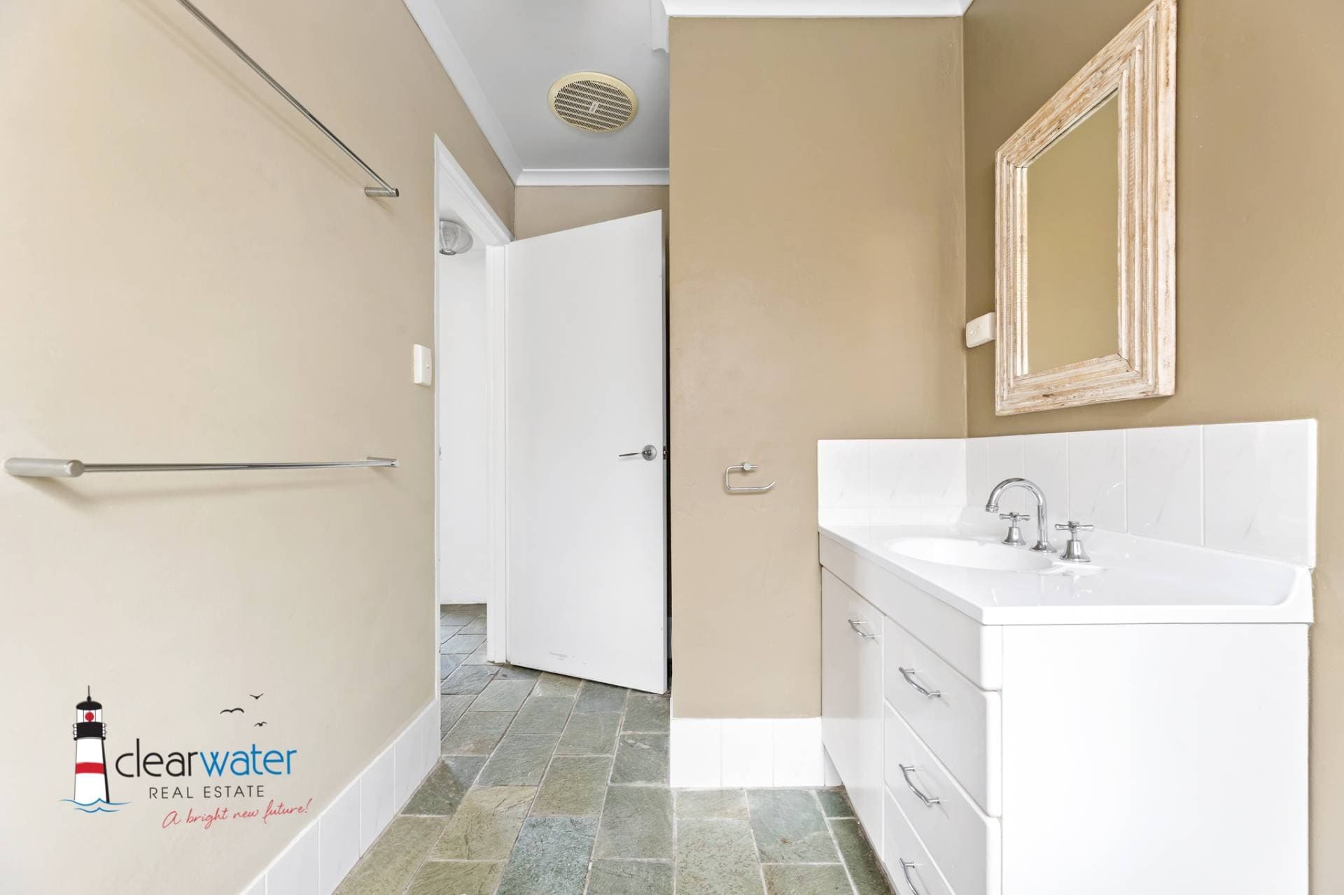 Unit 3, 25 Zanthus Drive, Broulee - Thumbnail 6
