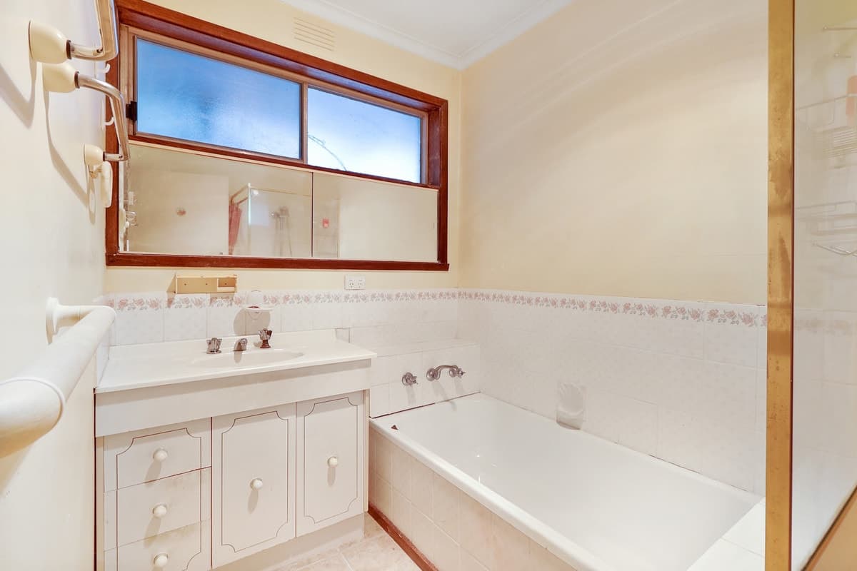 38 Faraday Road, Croydon South VIC 3136, Croydon South - Thumbnail 5