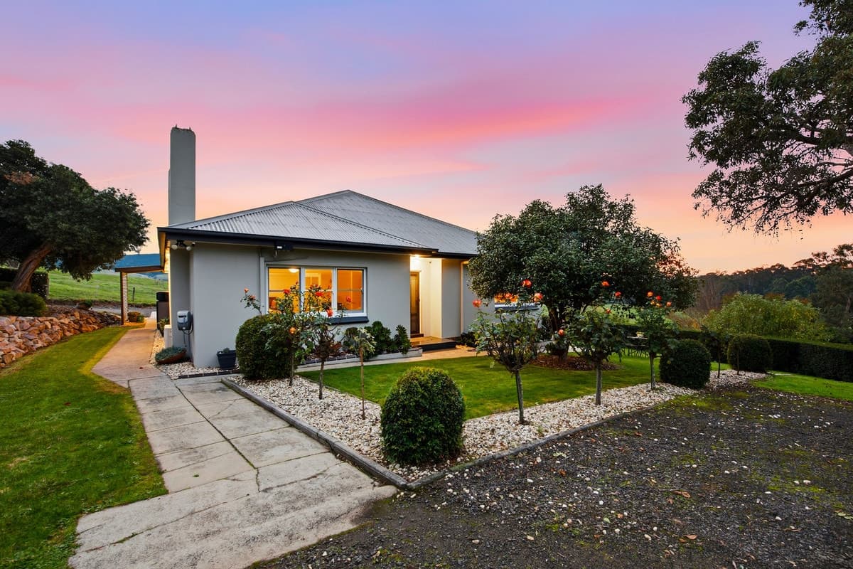 36 Redhill Road, Traralgon South VIC 3844, Traralgon South - Thumbnail 2