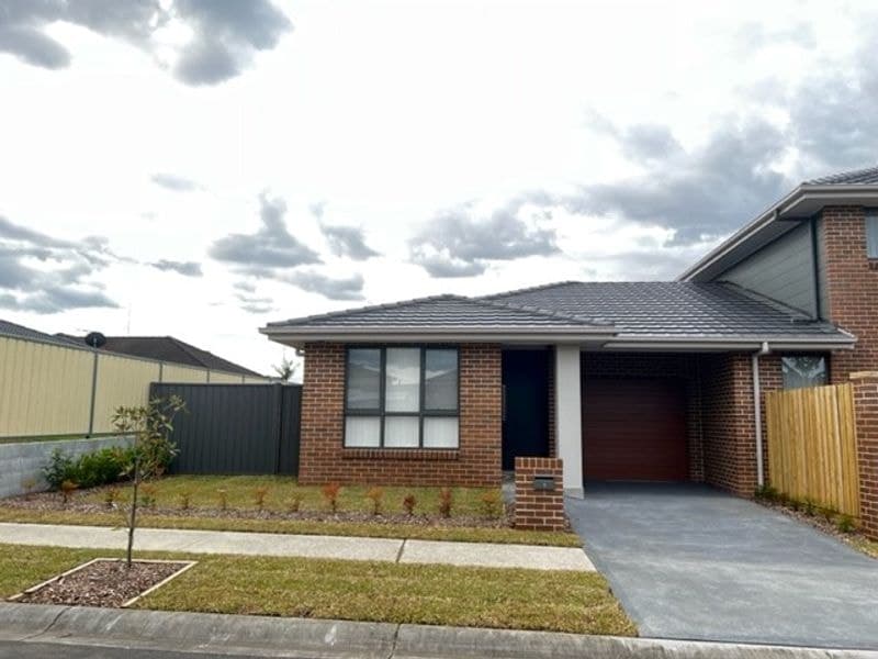 Carnes Hill NSW 2171, Carnes Hill - Image 1