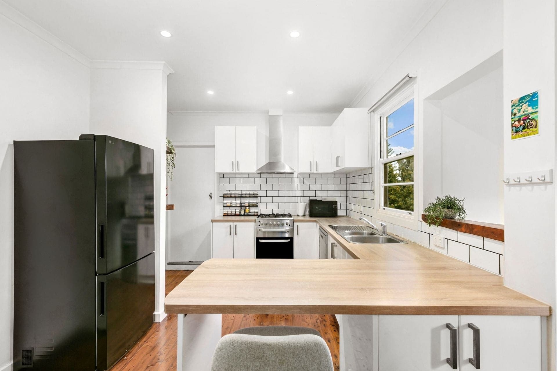 72 Taronga Avenue, Mount Saint Thomas, Mount Saint Thomas - Image 1