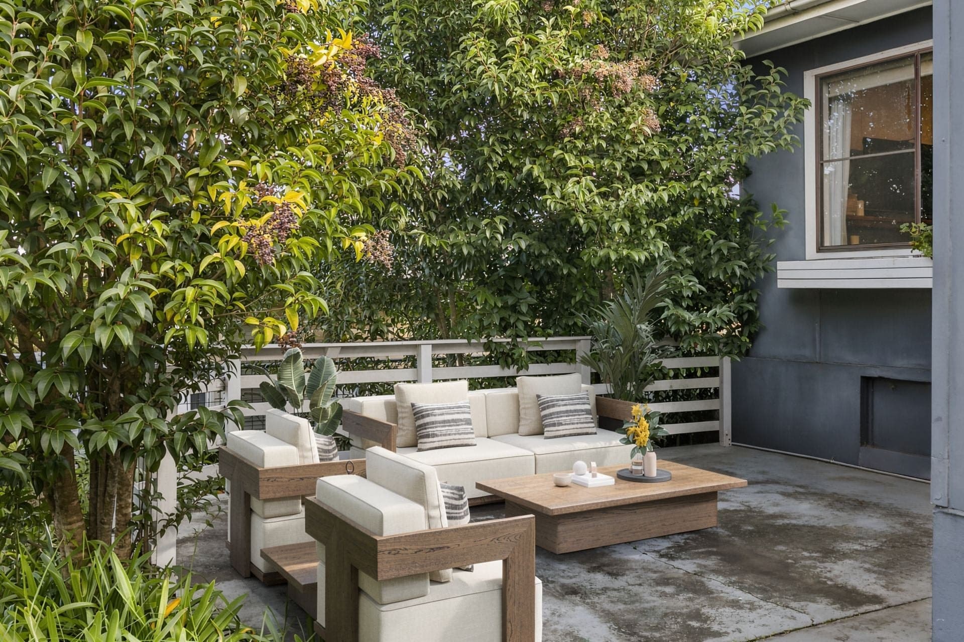 72 Taronga Avenue, Mount Saint Thomas, Mount Saint Thomas - Thumbnail 2