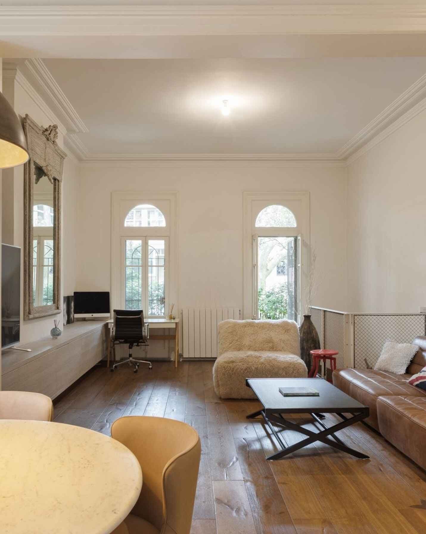 1/111 Victoria Street Potts Point, Point - Image 1