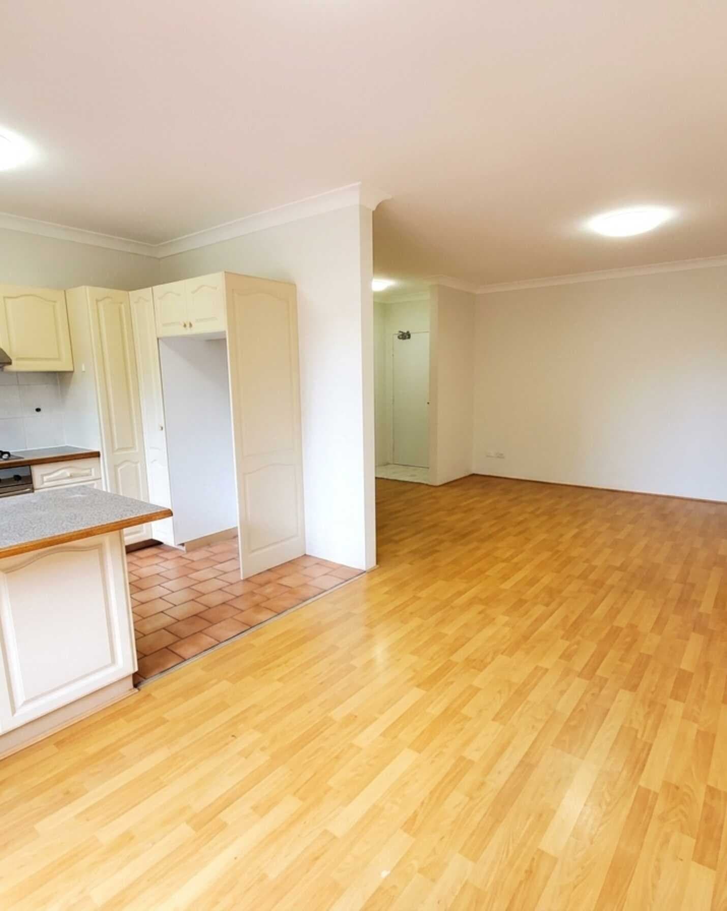 13A/12-16 West St Hurstville, Hurstville - Thumbnail 2