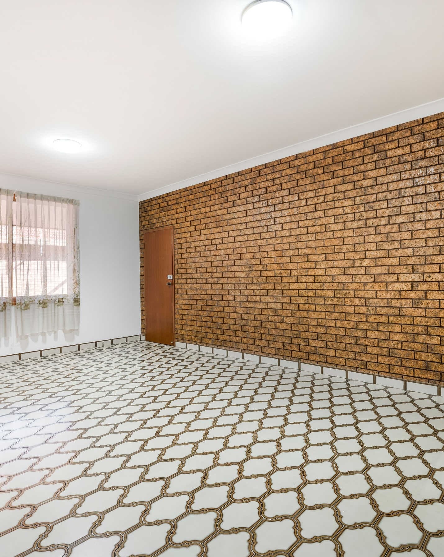 7 Nineteenth Avenue Hoxton Park, Park - Thumbnail 4