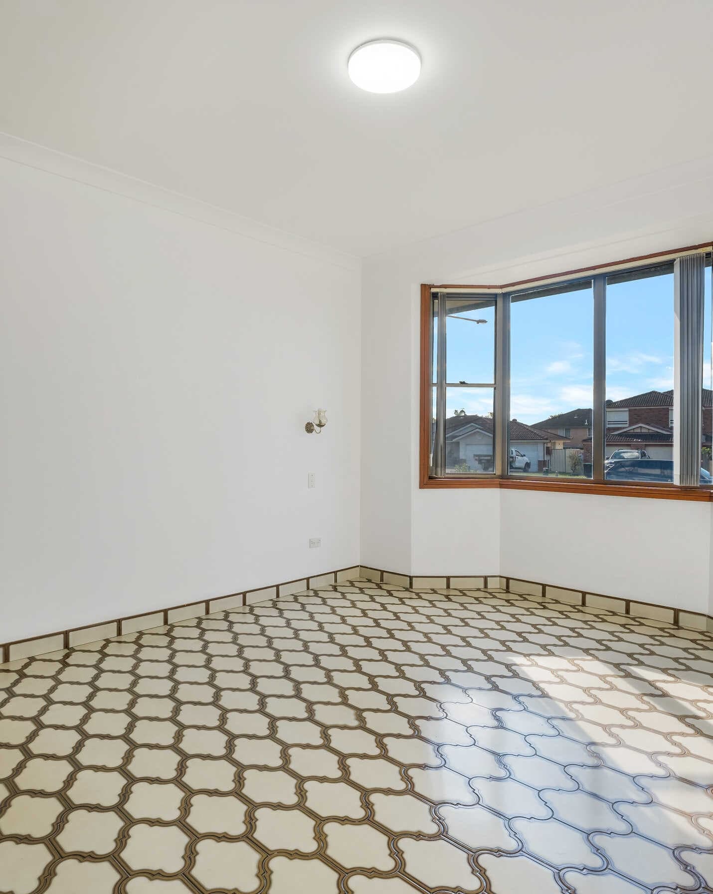 7 Nineteenth Avenue Hoxton Park, Park - Thumbnail 6
