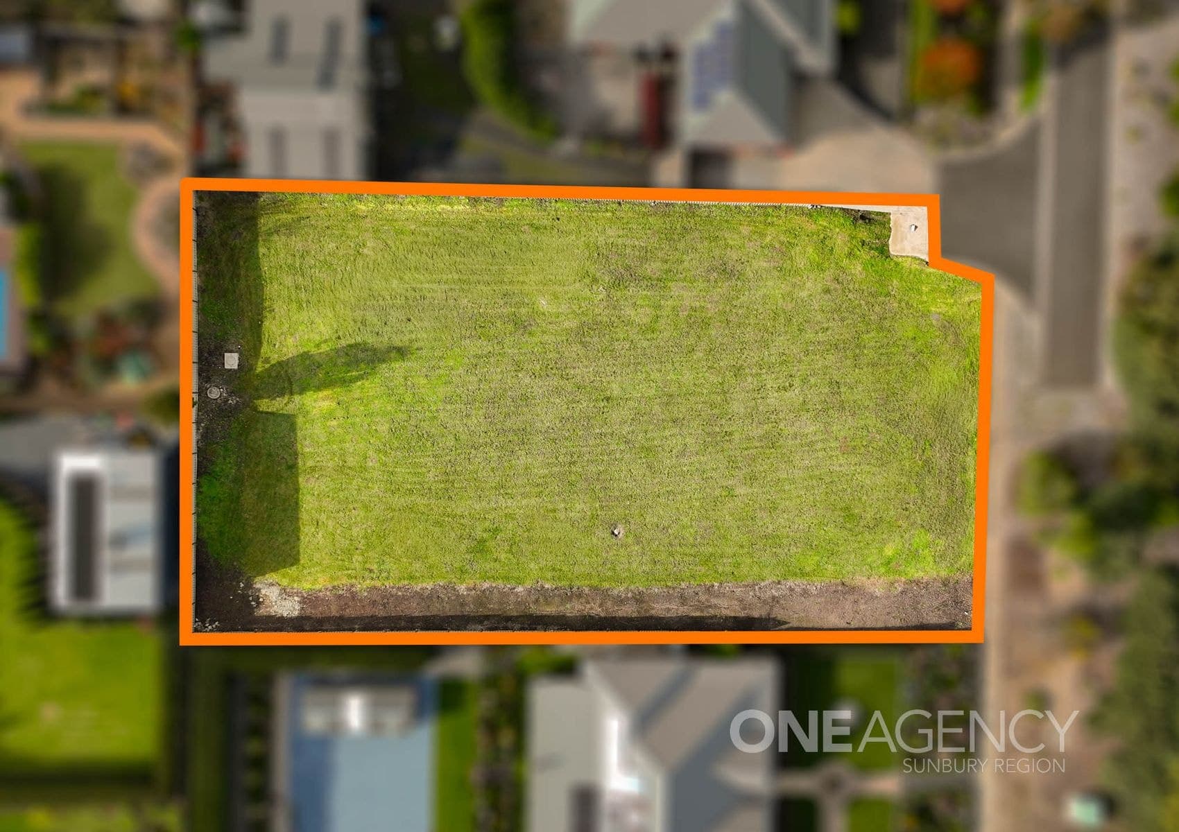 13 Kenthill Court, Sunbury, Sunbury - Thumbnail 2