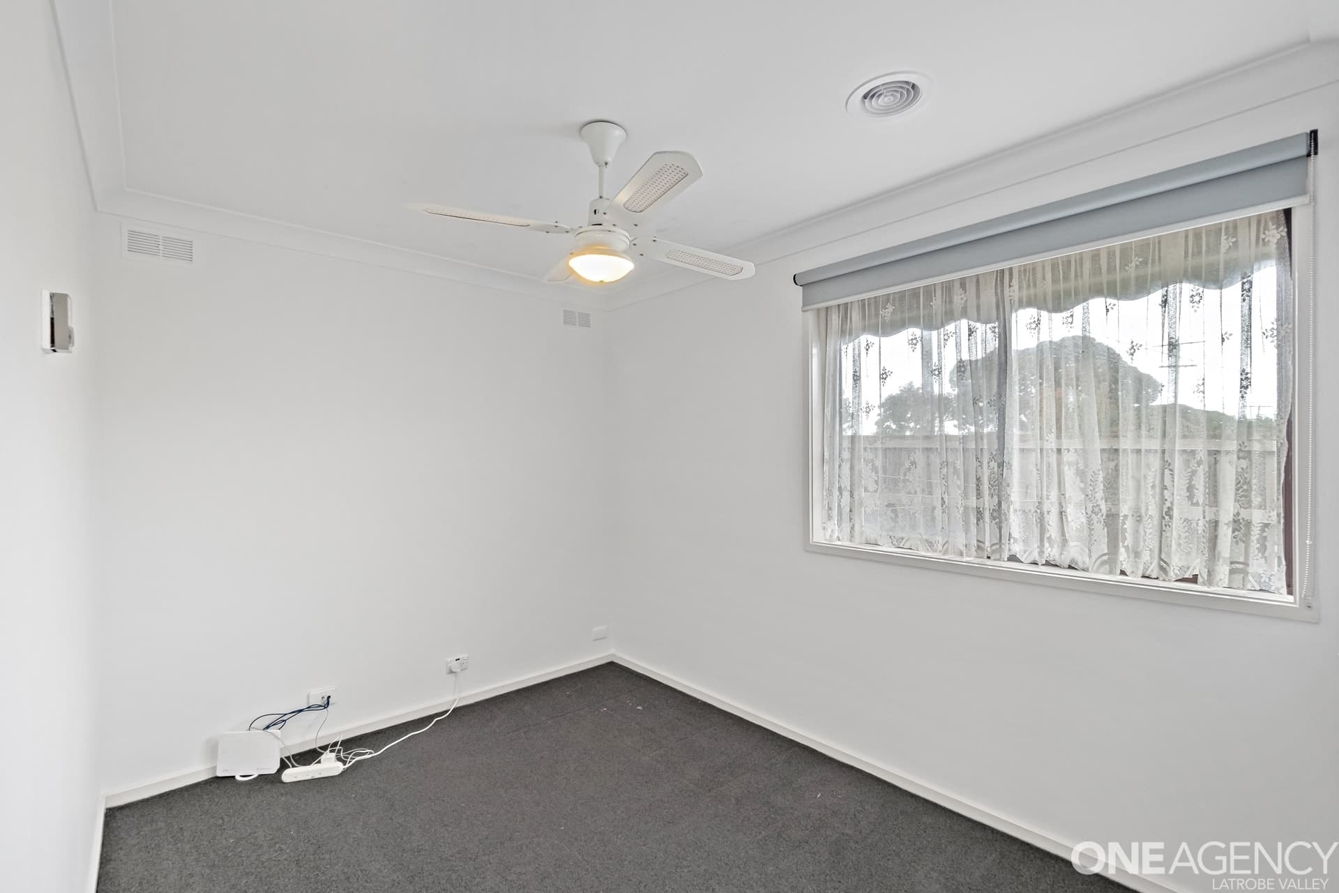 2 Canterbury Way, Churchill, Churchill - Thumbnail 8