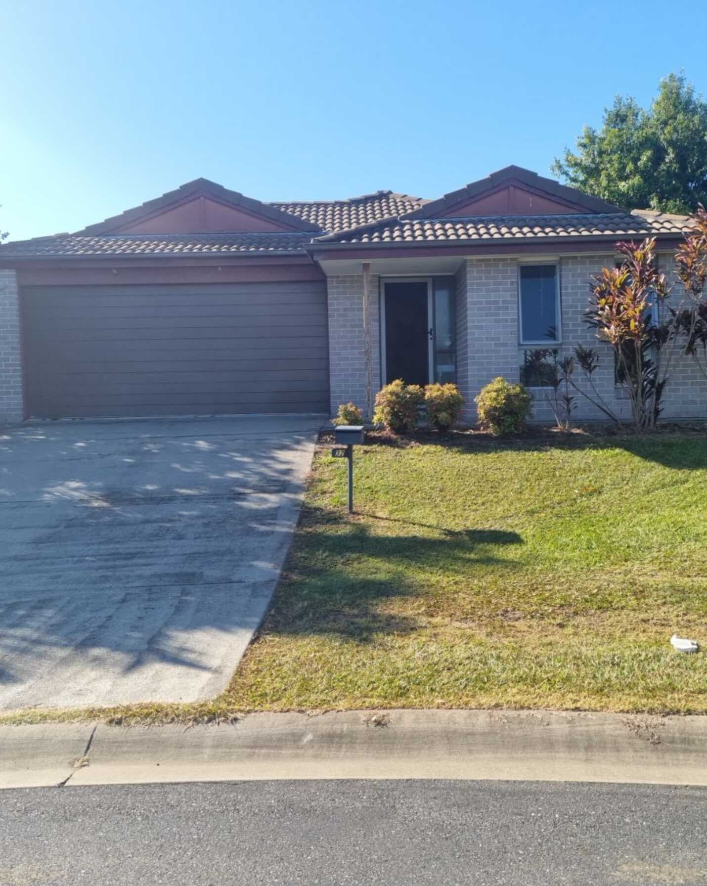 32 Pinegrove Street Morayfield, Morayfield - Image 1