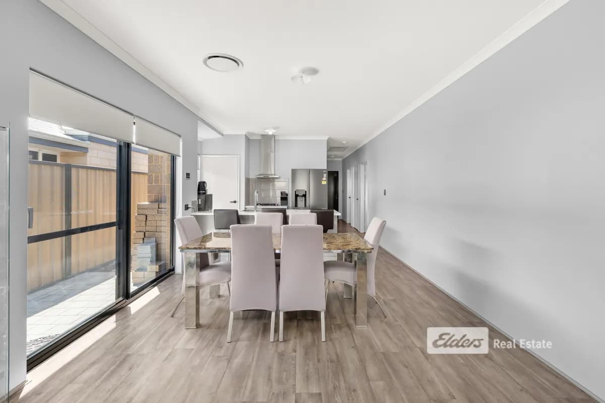 130  The Boulevard, Australind, WA, 6233, Australind - Thumbnail 5