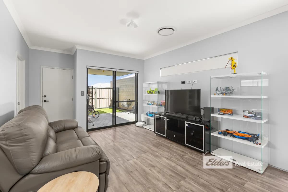 130  The Boulevard, Australind, WA, 6233, Australind - Thumbnail 7