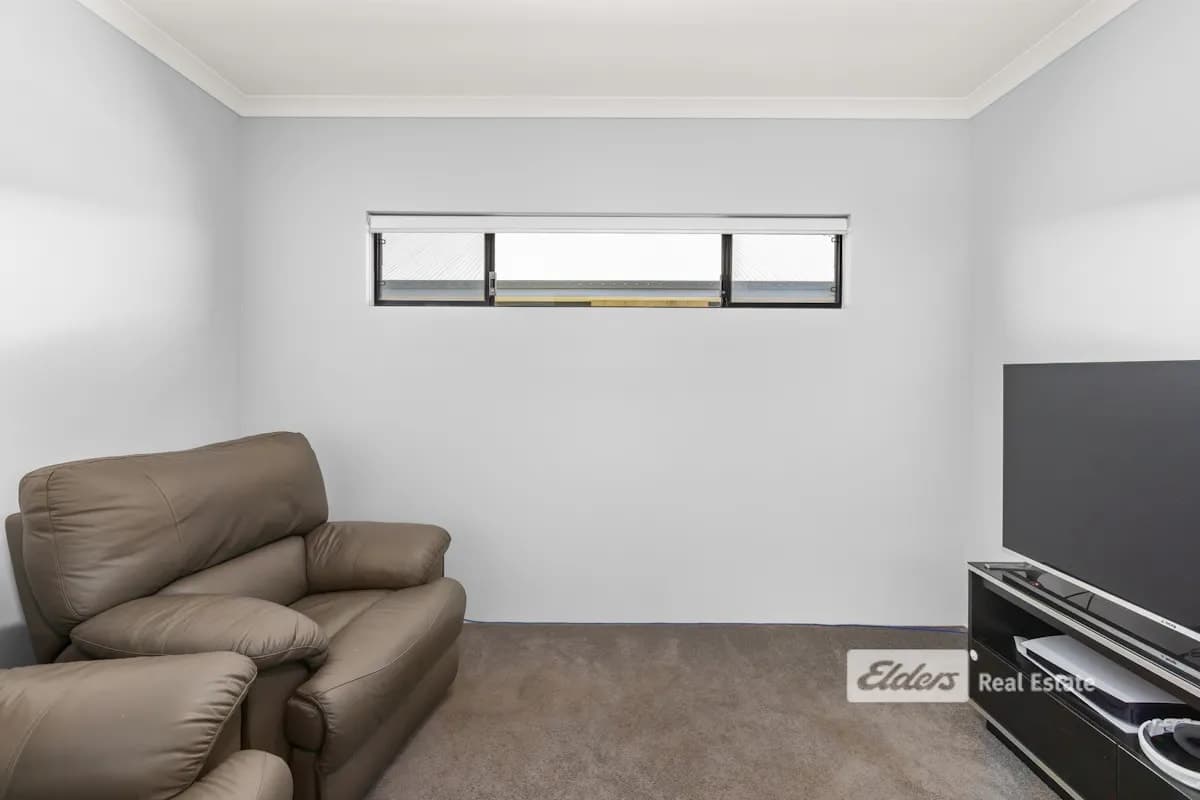 130  The Boulevard, Australind, WA, 6233, Australind - Thumbnail 8