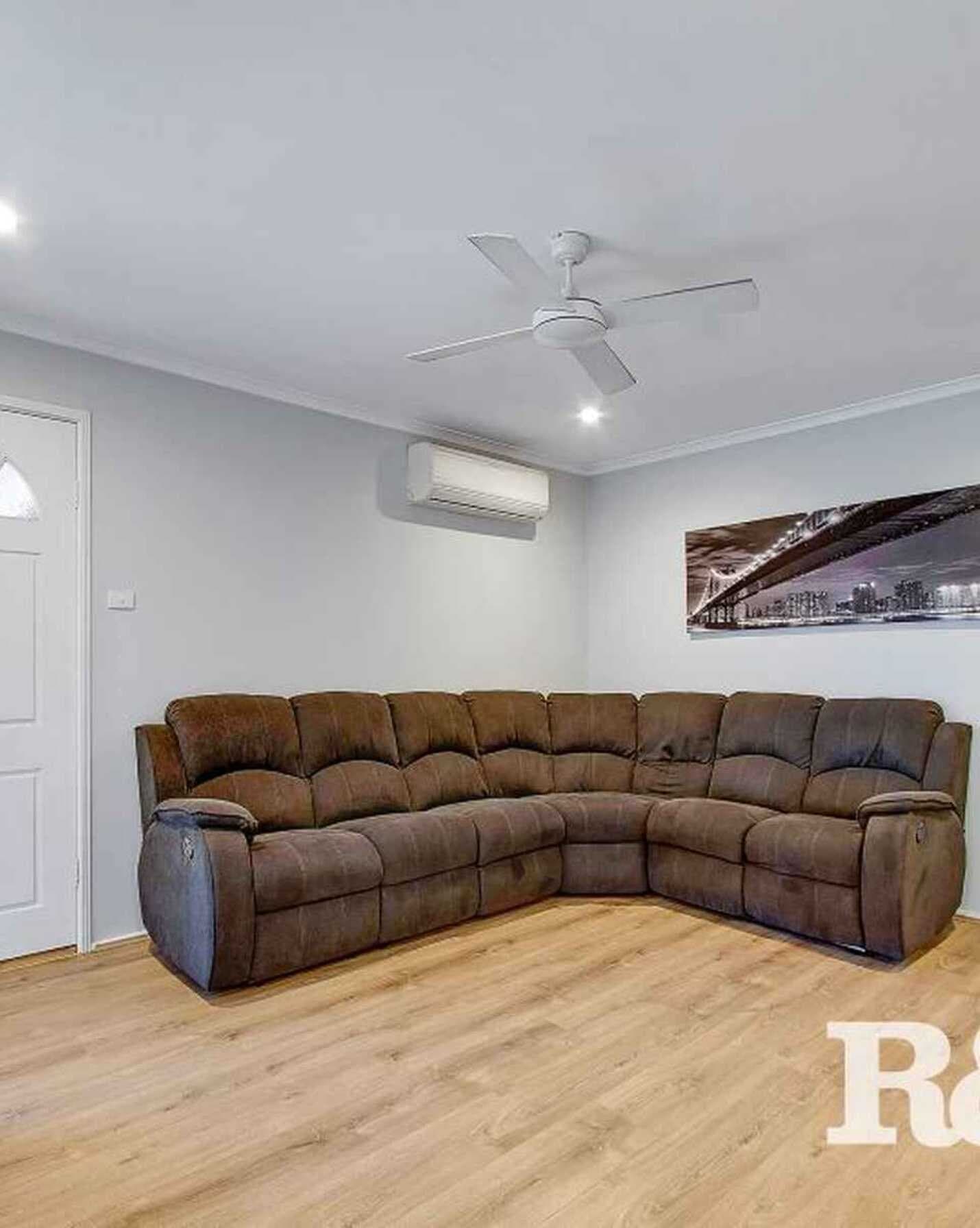 37 Shakespeare Drive St Clair, Clair - Thumbnail 4