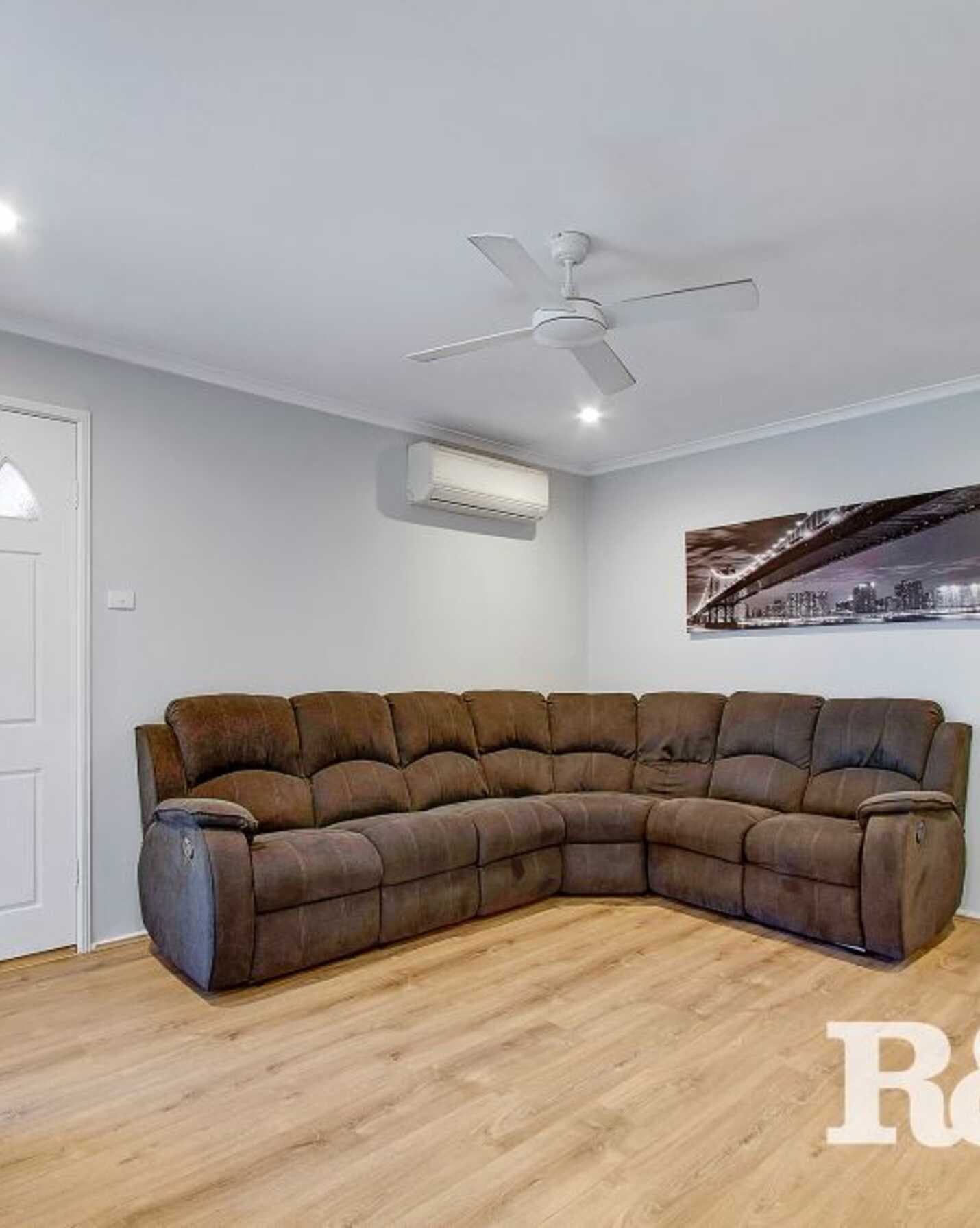 37 Shakespeare Drive St Clair, Clair - Thumbnail 4