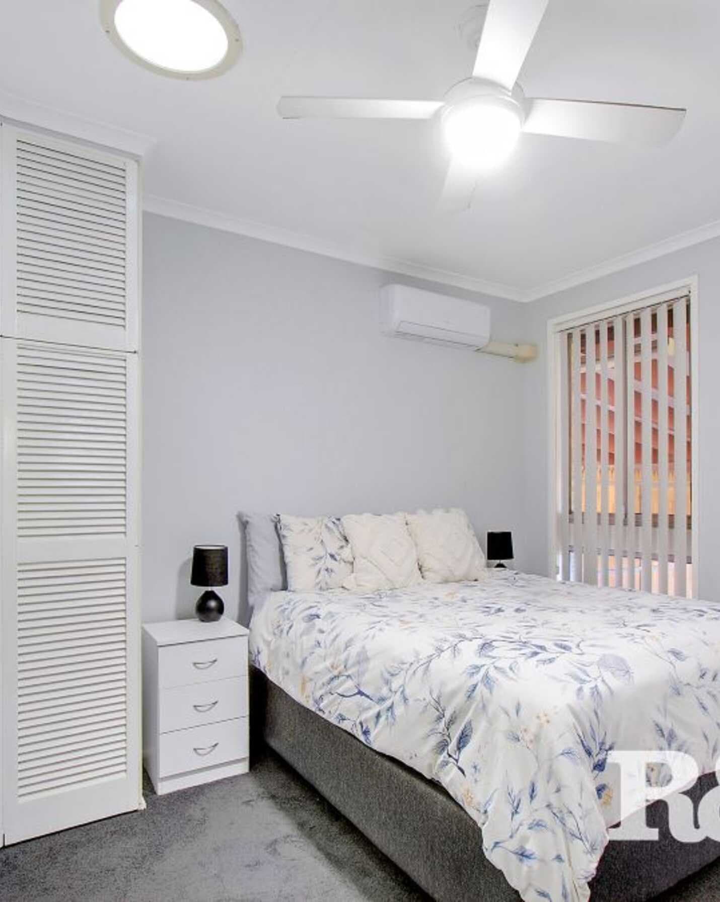 37 Shakespeare Drive St Clair, Clair - Thumbnail 5