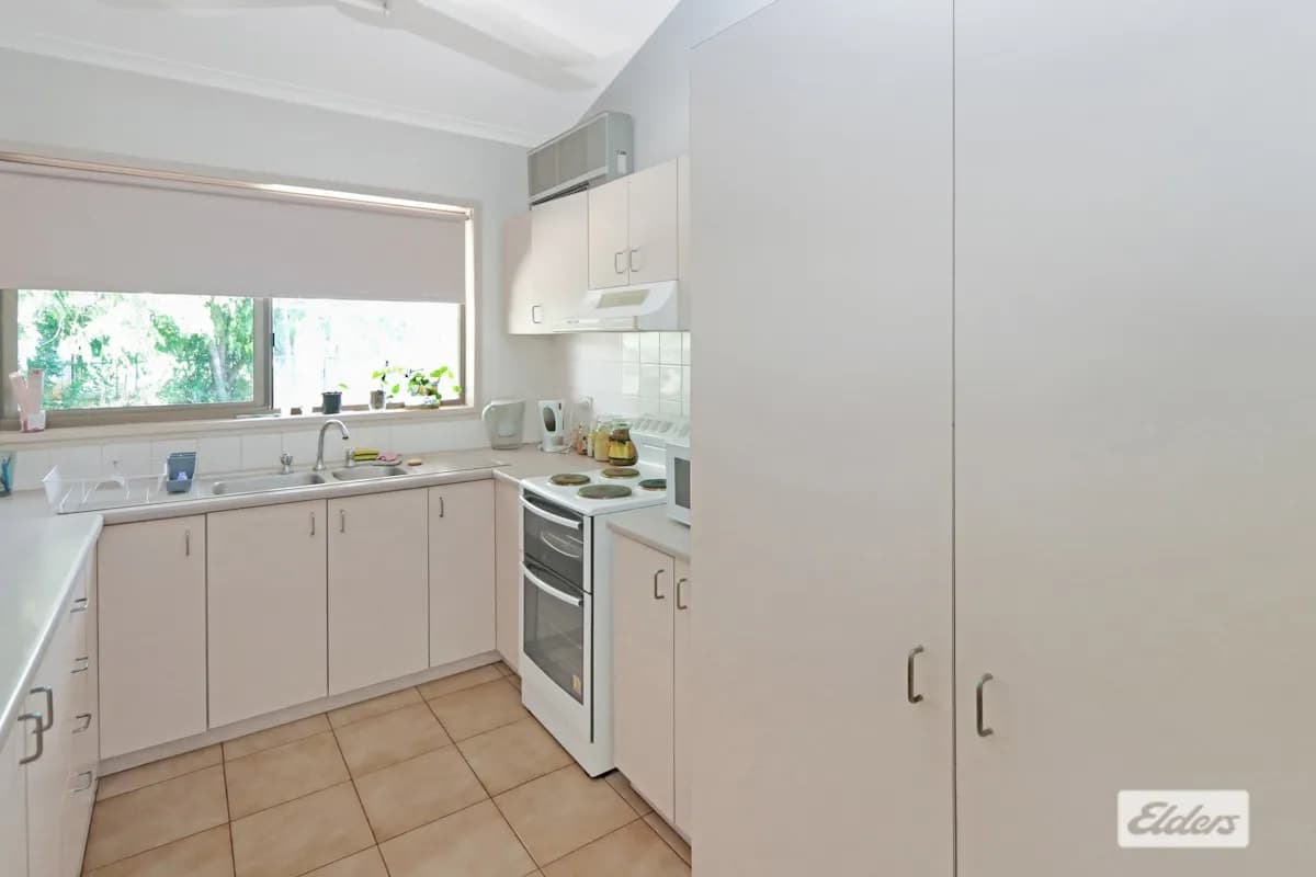 8 Wallace Court, Katherine, NT, 0850, Katherine - Thumbnail 2