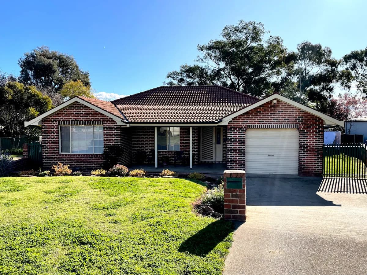 10 Appian Way, Cowra, NSW, 2794, Cowra - Image 1