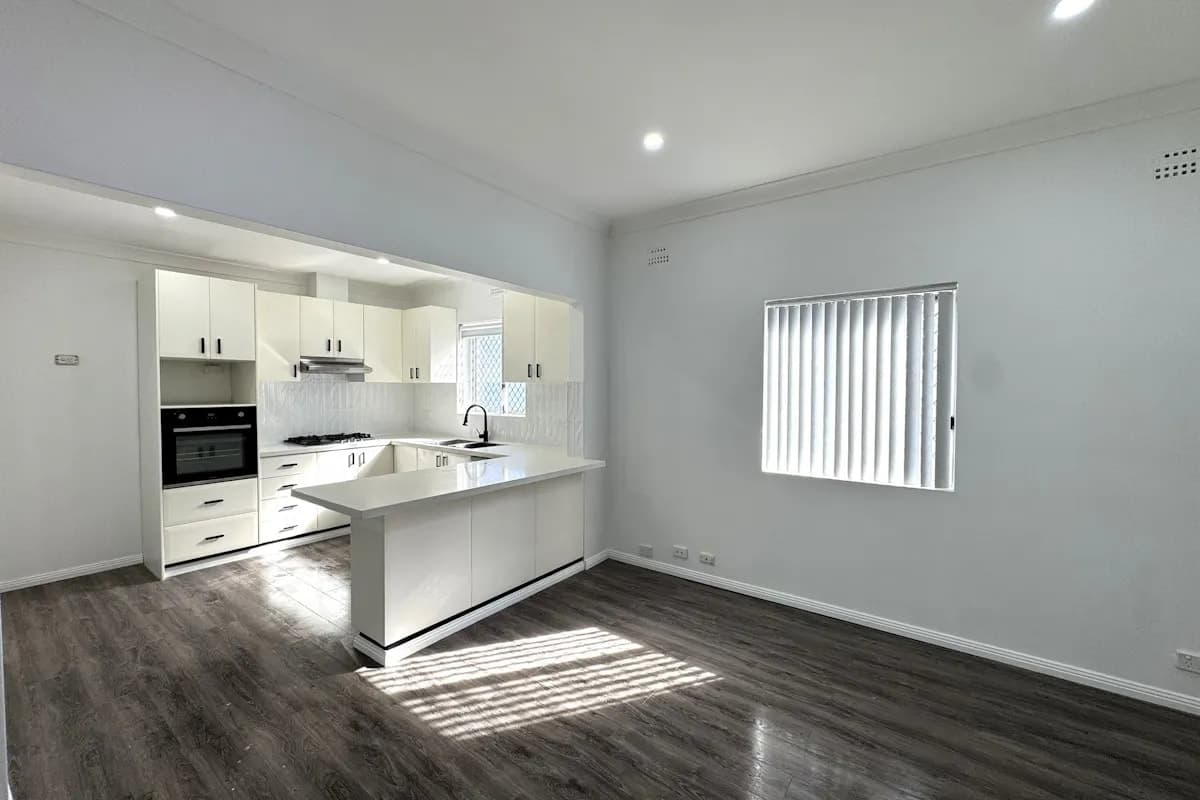 34 South Terrace, Punchbowl, NSW, 2196, Punchbowl - Thumbnail 3